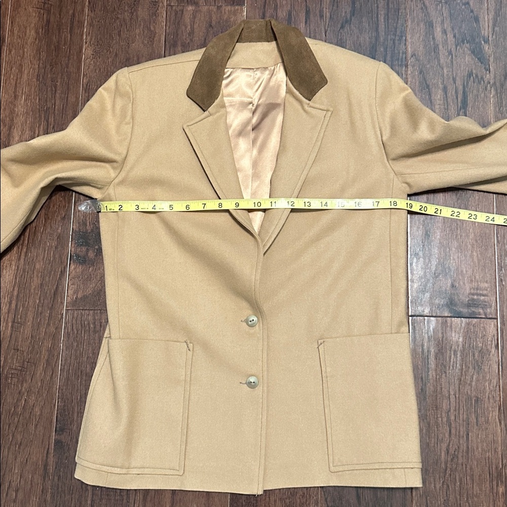 Pendleton Woolen Tan Jacket - Women’s Small - image 6